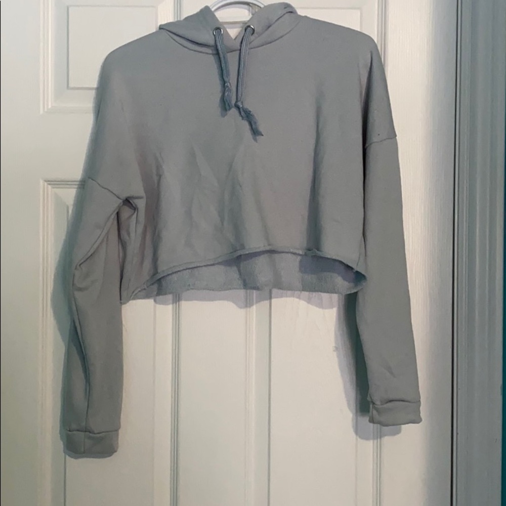 cropped hoodie